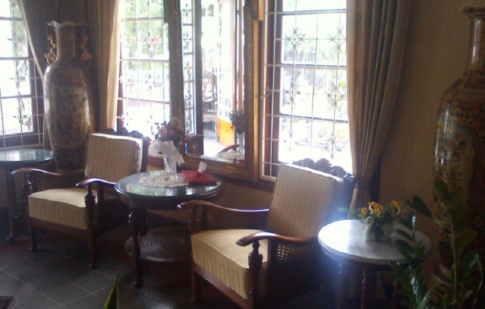 La Nostalgie Boutique Guest House Bandung Extérieur photo